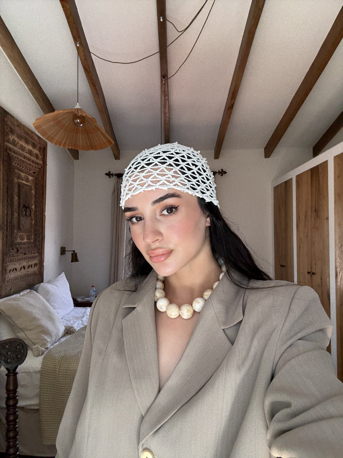 Beyaz ful incili kafa aksesuar