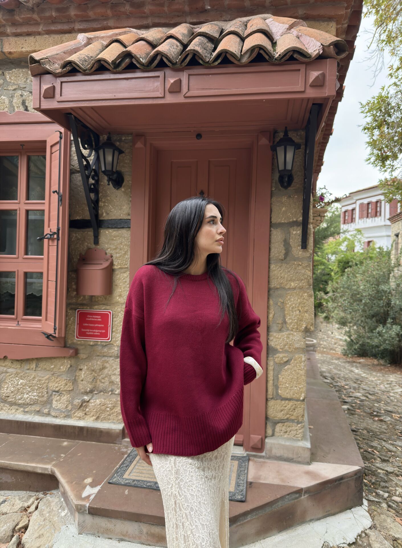 Dokulu  Yan Yırtmaçlı Triko Bordo - STD