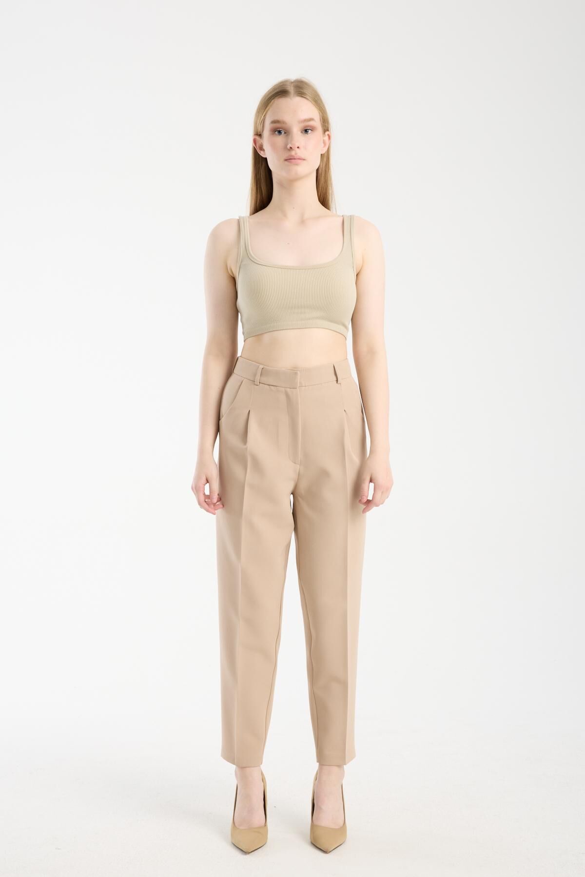 Havuç kesim pileli pantolon bej - 42