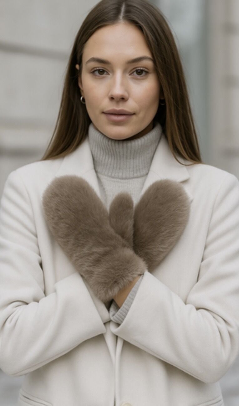 Kabarık tüylü eldiven Vizon - STD