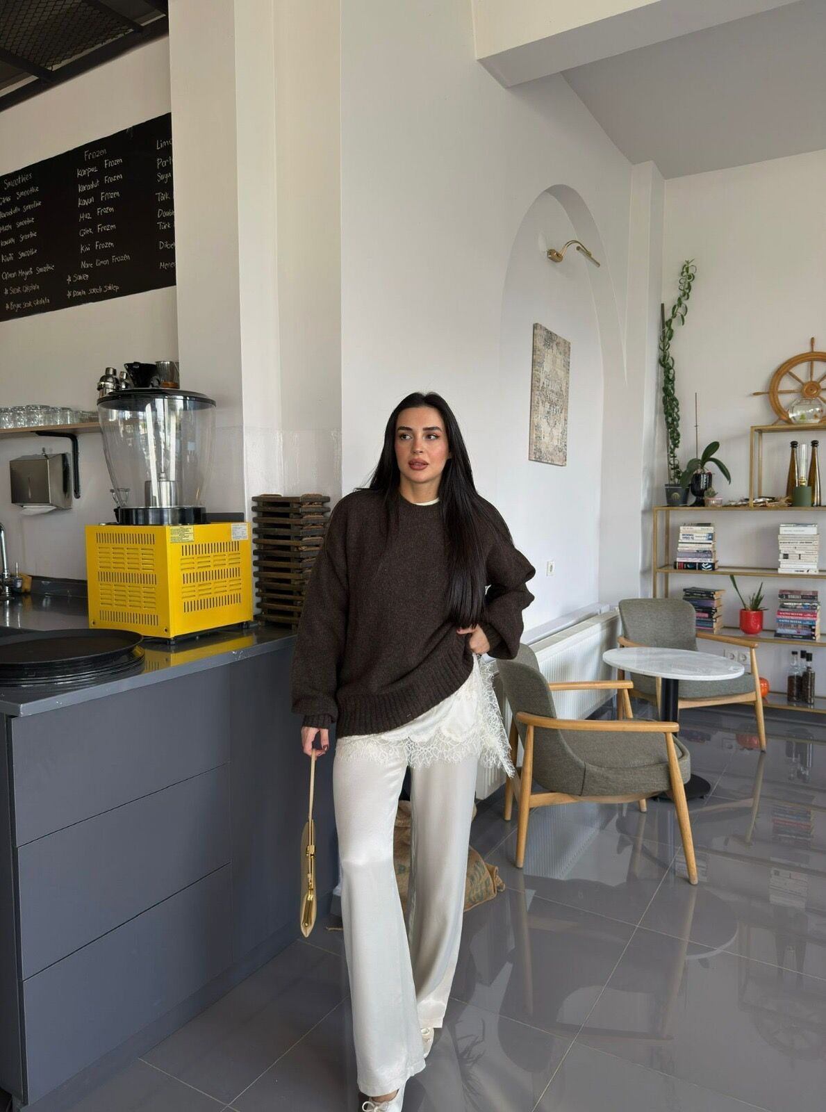 Saten dokulu pantolon Siyah - L